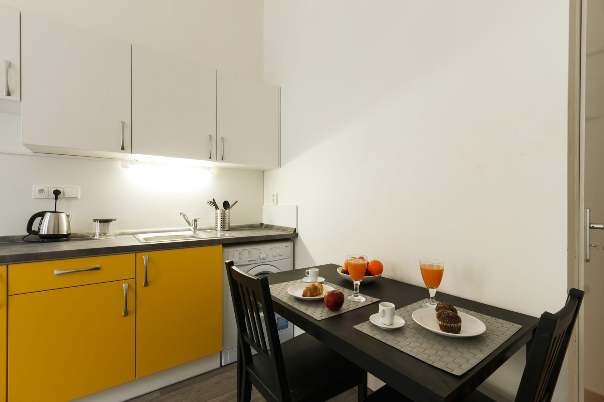 Residence Vita Nejedleho Prague Exterior photo